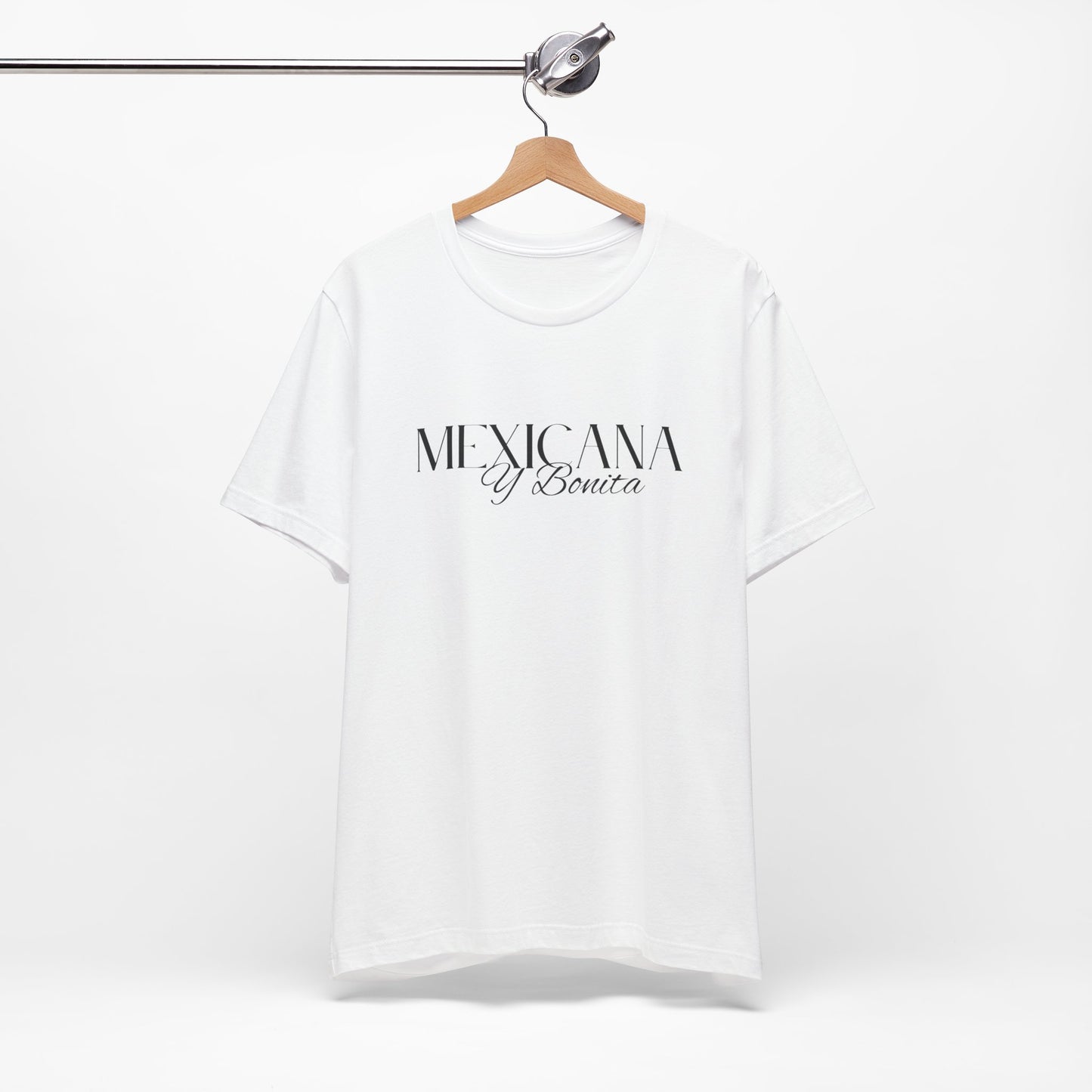 Mexicana Y Bonita T-shirt